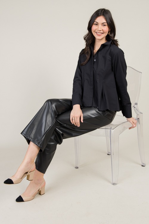 Box Pleat Button Down, Black - 0103-18.jpg