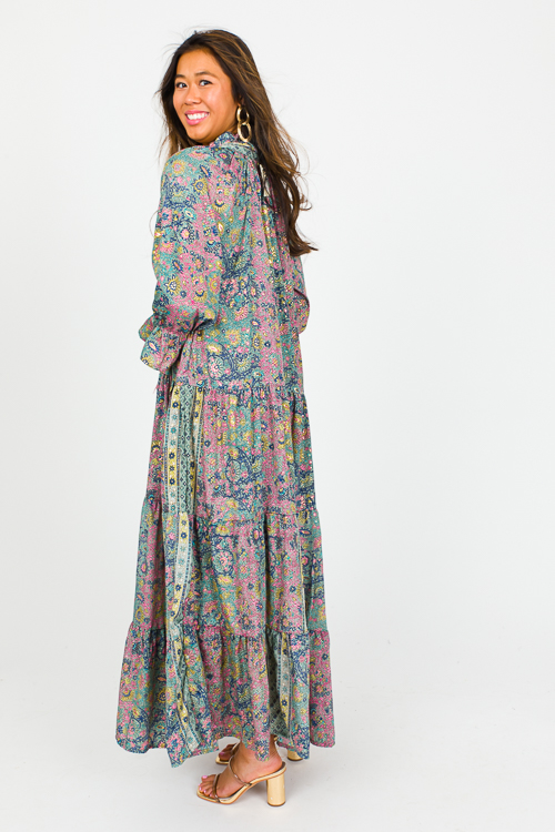 Norah Maxi, Multi