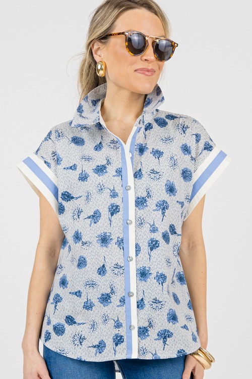 Mixed Signals Floral Shirt, Blu - 0207-36.jpg