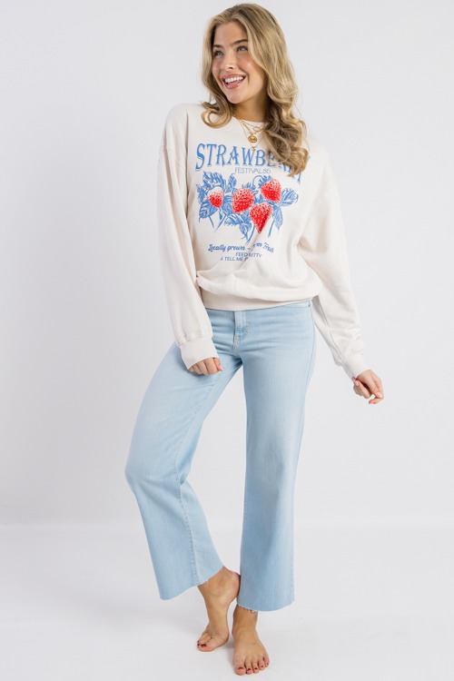 Strawberry Graphic Sweatshirt - 0220-46p-2.jpg