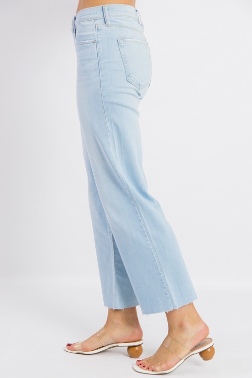 Cassidy Straight Jeans, Light - 0220-49.jpg