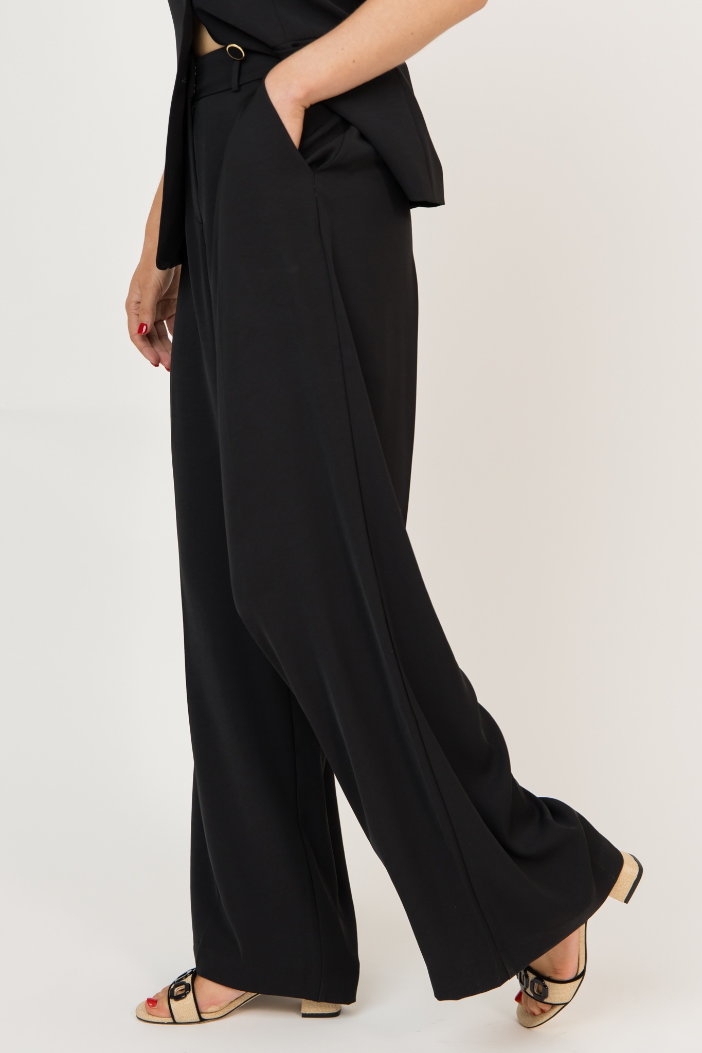 Polished Vest Set, Black - 0225-17.jpg