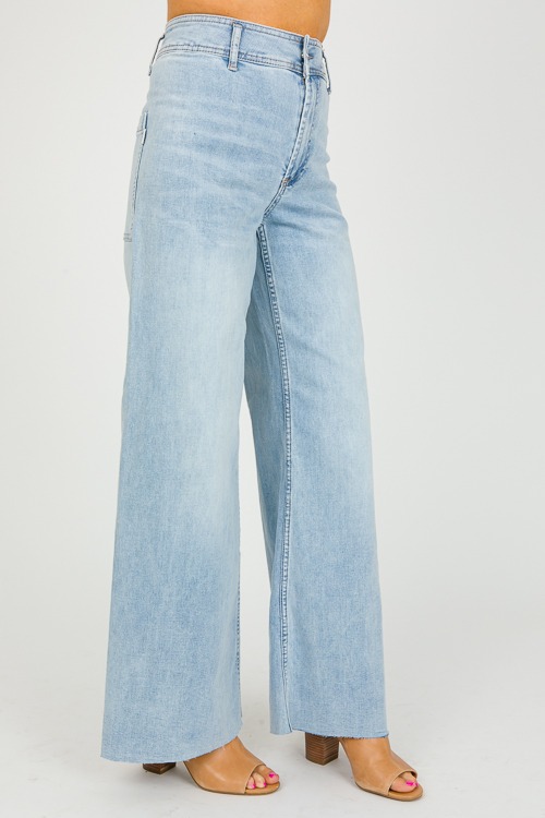 Carine Relaxed Jeans, Light - 0320-26.jpg