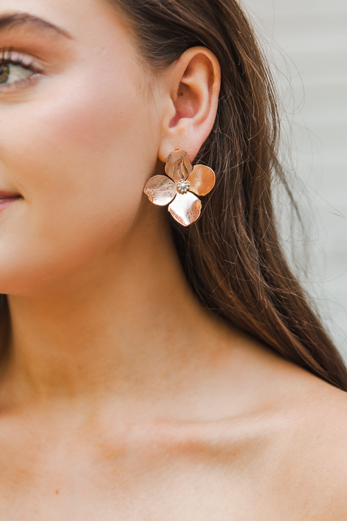 Glam Rose Gold Flower Earring