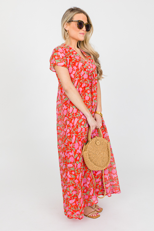 Mimi Maxi, Coral