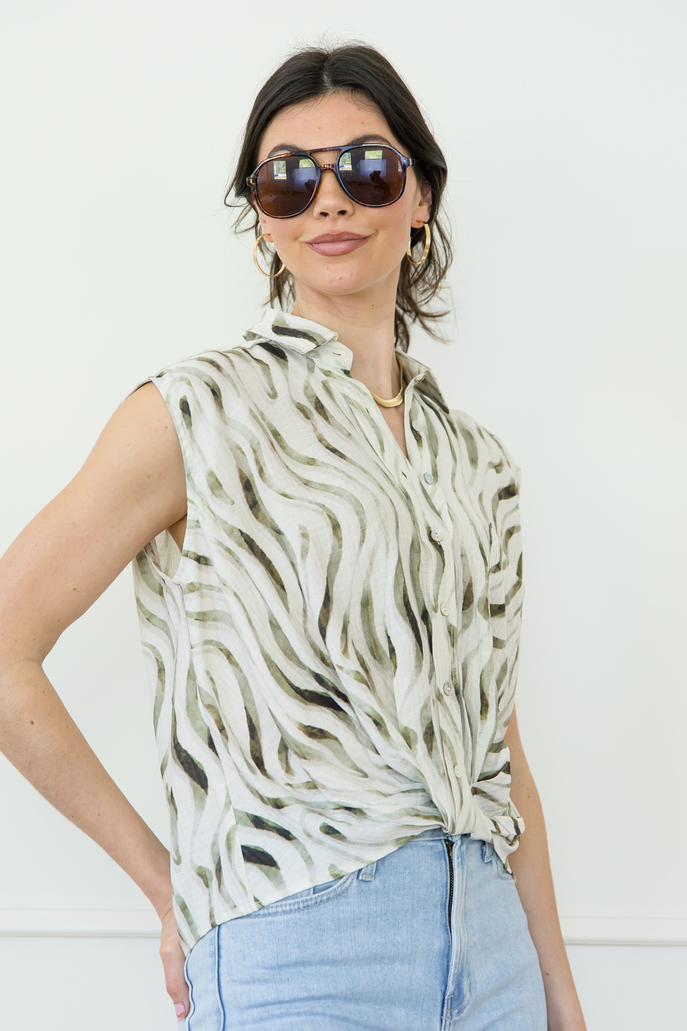 Twist Hem Printed Top, Olive - 0422-138.jpg