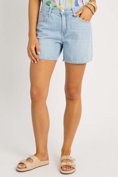 Classic Denim Shorts, Light Denim - 0516-122.jpg