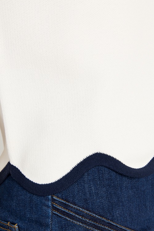 Scallop Contrast Hem Tank, Off - 0521-132.jpg
