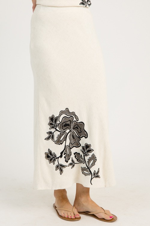 Laced Embroidery Linen Set, Tau - 0610-110.jpg