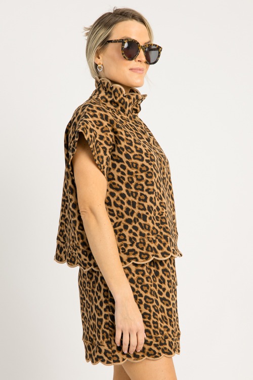 Scallop Hem Leopard Pullover - 0619-150.jpg