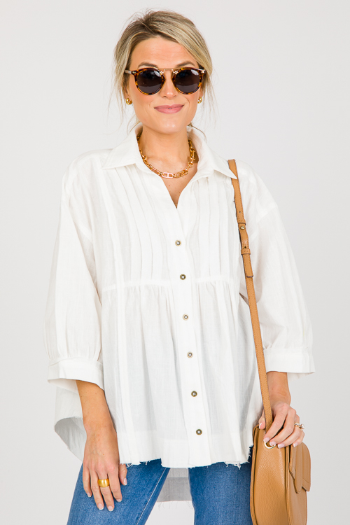 Dip Hem Button Top, White