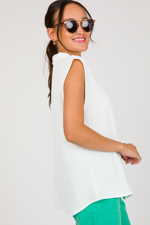 Solid Pleat Top, Off White
