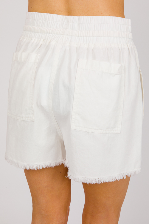 Fray Leg White Shorts