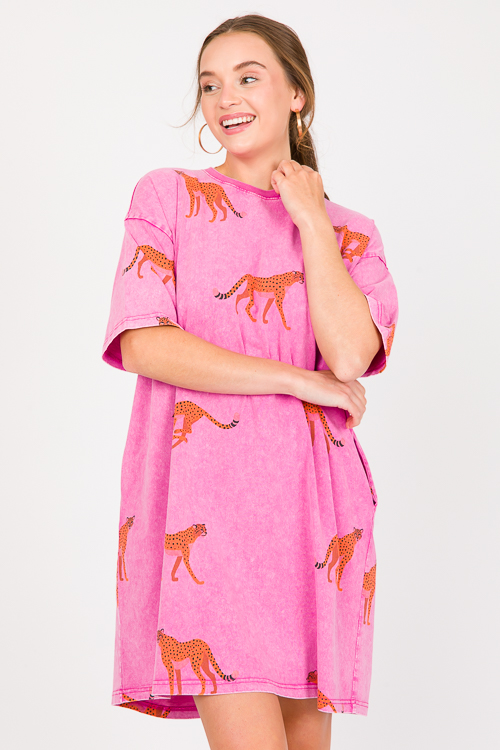 Magenta t 2024 shirt dress