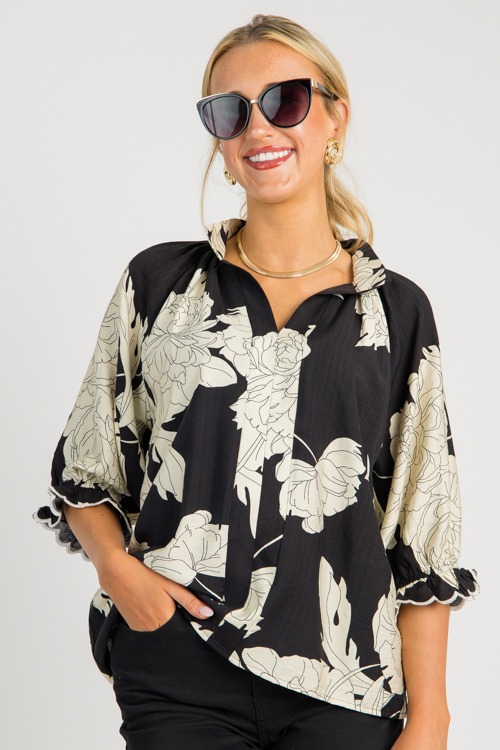 Floral Scallop Sleeve Top, Blac - 0701-30.jpg