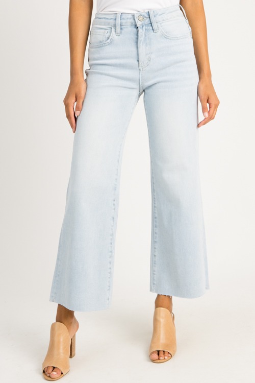 Priscilla Jeans, Light