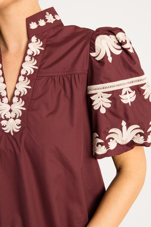 Kristen Embroidery Top, Burgand - 0815-131.jpg