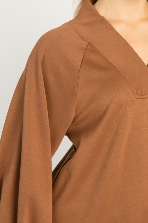 Jane V-Neck Pullover, Chocolate - 0815-69.jpg