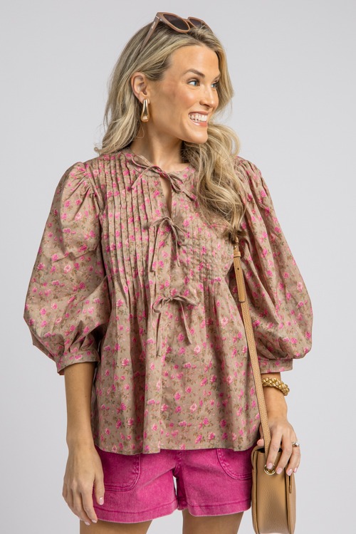 Aurora Floral Top, Camel - 0829-19h.jpg