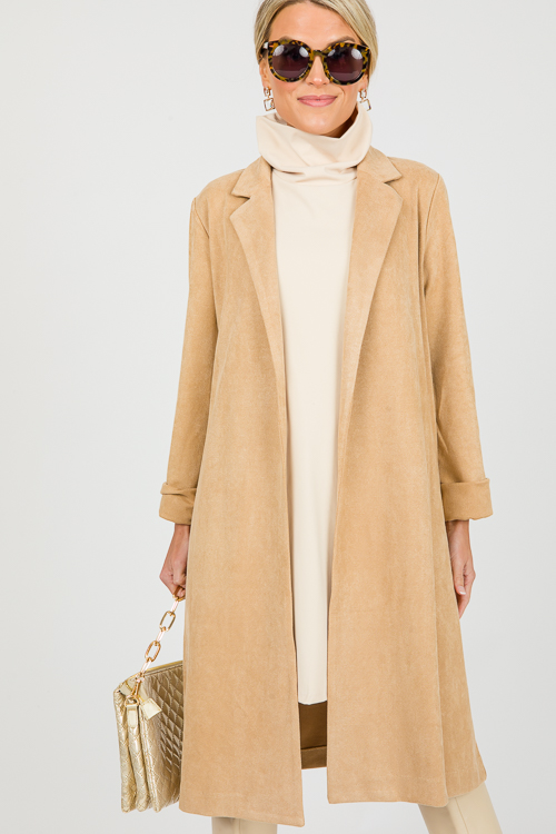 Jill Coat, Camel