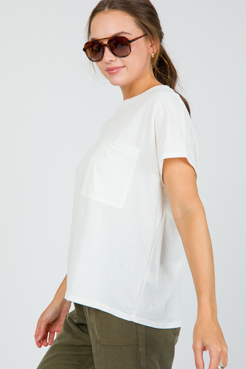 Round Neck Pocket Tee, Ivory