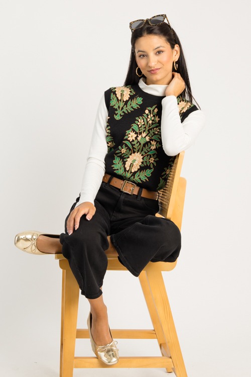 Chic Bloom Sweater Top, Black