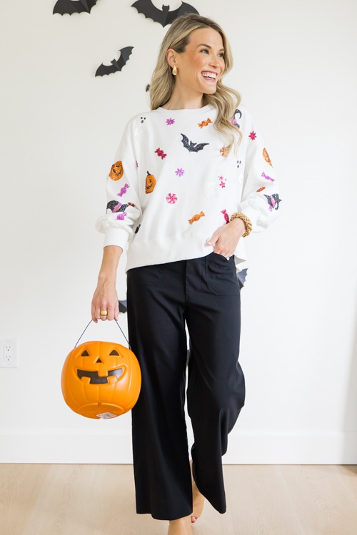 Millie Sweatshirt, Halloween - 0913-77.jpg