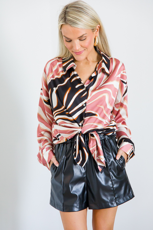 Bold Personality Shirt, Black/Mauve