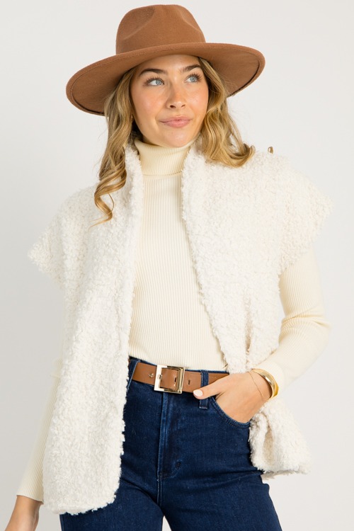Janna Sherpa Vest, Cream - 0918-46P.jpg