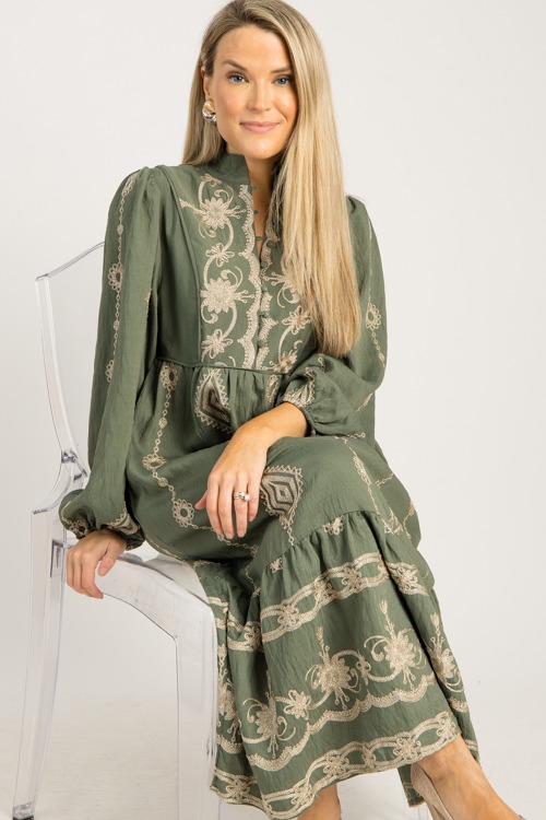 Embroidered Elegance Midi, Olive