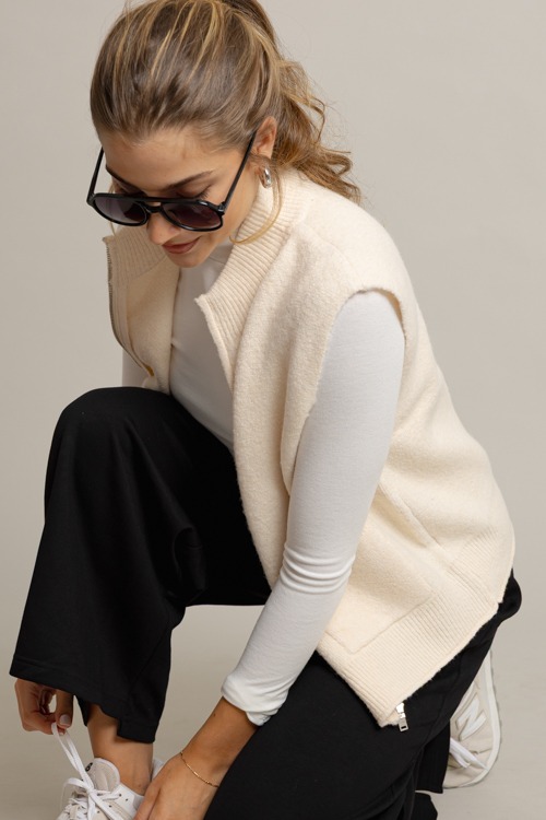Zip Front Sweater Vest, Ivory - 0930-42.jpg