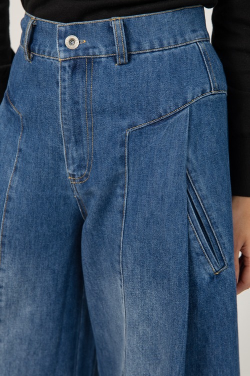 Pleat Detail Denim Pants - 1-123.jpg