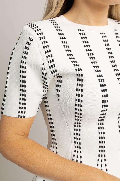 Fall In Line Top, White/Black - 1001-46.jpg