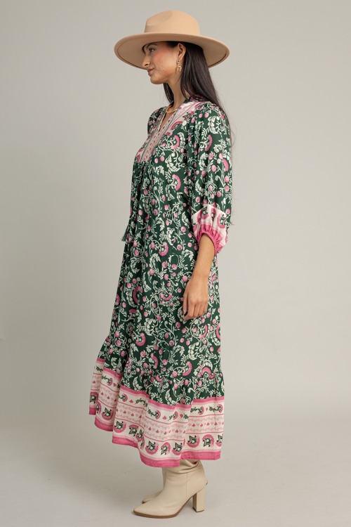 Free Flow Floral Midi, Green Mix - 1016-110.jpg
