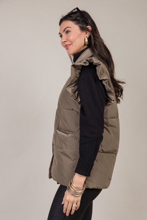 Ruffle Puffer Vest, Olive - 1024-50h.jpg