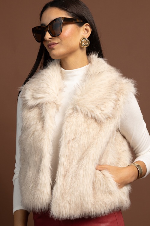 Maren Fur Vest, Ivory - 1028-28.jpg