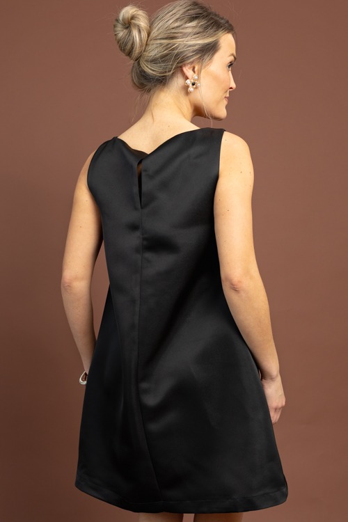 Keyhole Detail Shift, Black - 1103-120.jpg