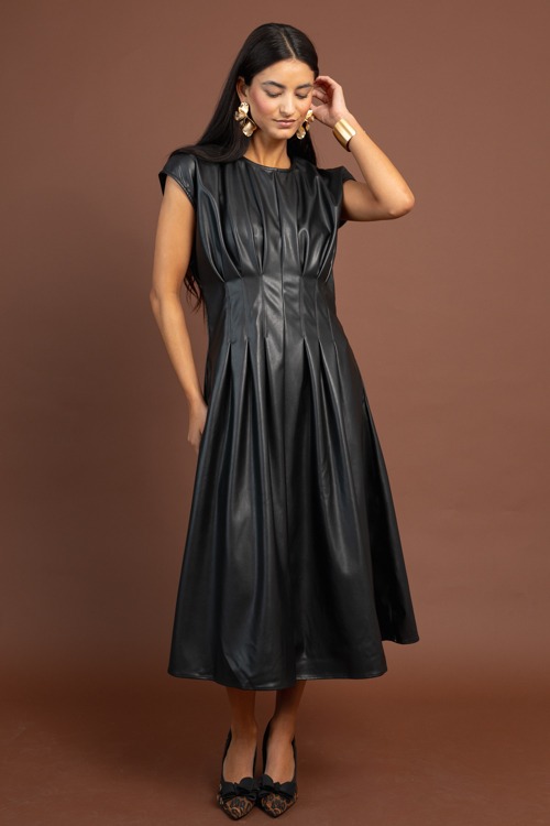Pleated Leather Maxi, Black - 1103-25h.jpg