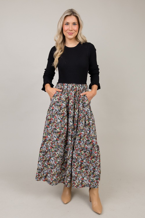 Kaylyn Maxi, Black