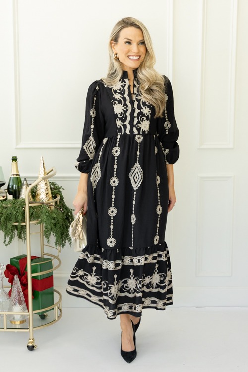 Embroidered Elegance Midi, Black - 1107-281p.jpg