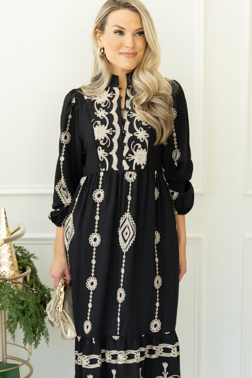 Embroidered Elegance Midi, Black