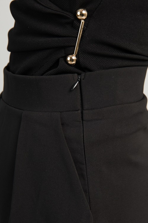 Cason Shorts, Black - 1112-194.jpg