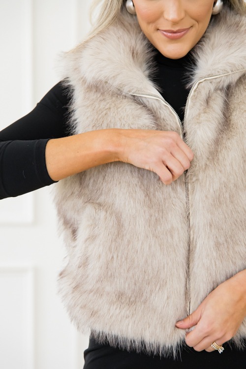 It Girl Fur Vest