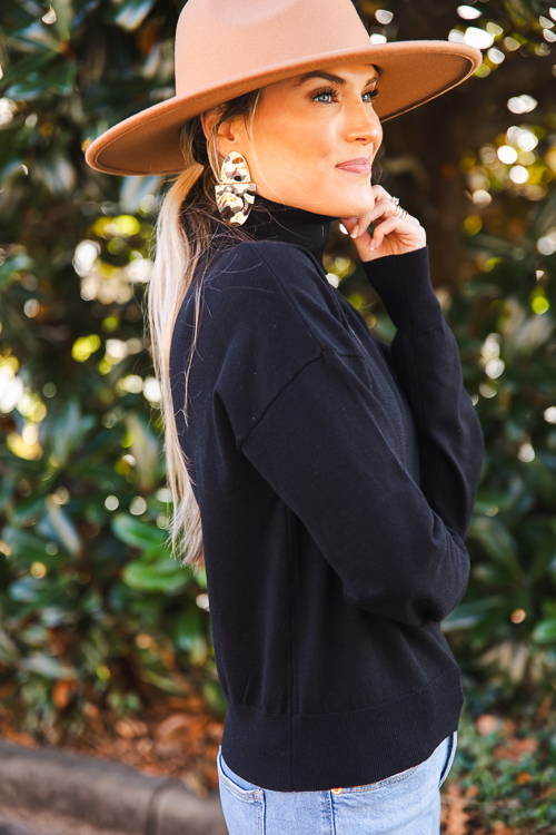 Trisha Turtleneck, Black