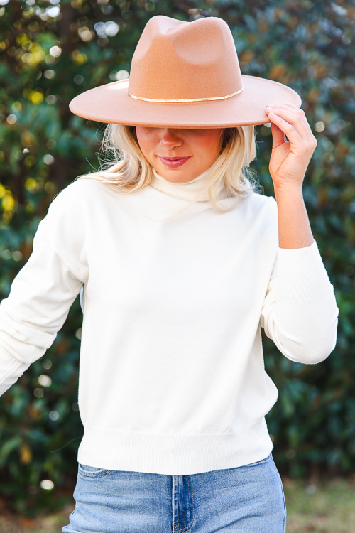 Trisha Turtleneck, Cream