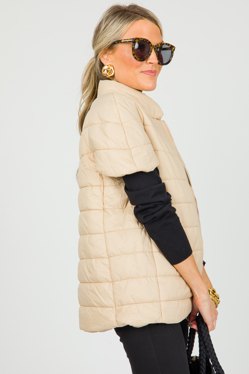 Penelope Puffer, Camel
