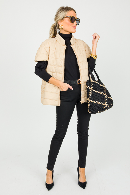 Penelope Puffer, Camel