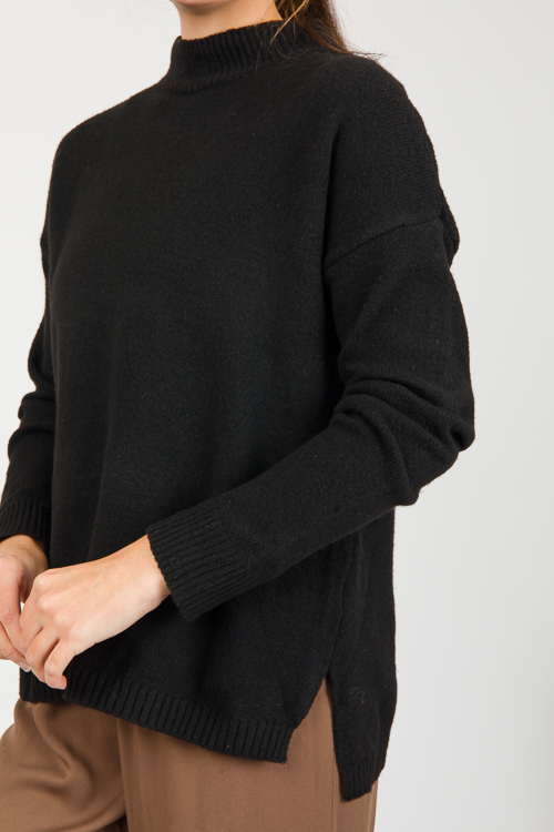 Robin Solid Sweater, Black