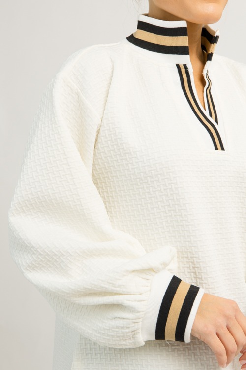 Stripe Trim Texture Top, Off White (MONDAY NEW ARRIVAL) - 1201-64.jpg