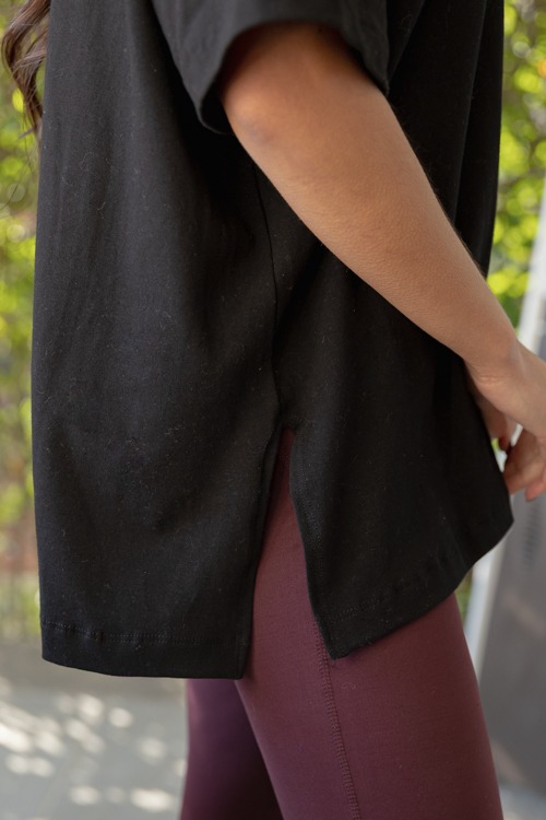 Easy V-Neck Tee, Black - 1212-191.jpg